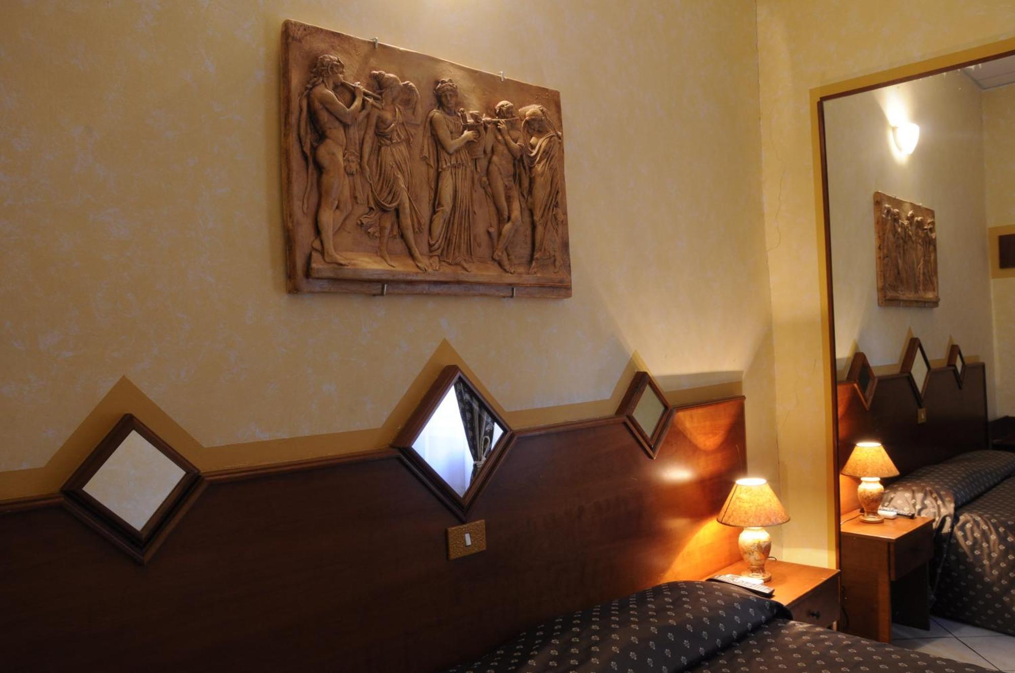 Hotel Farini Roma Habitación foto